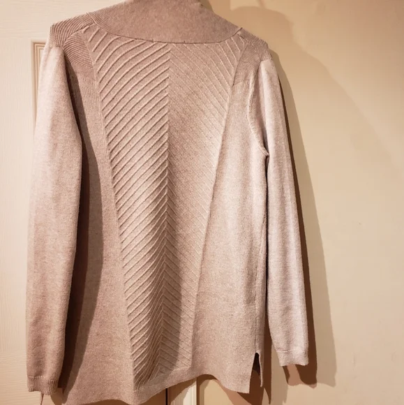 Open Front Cardigan With Rib Trim - Picture 3 of 5